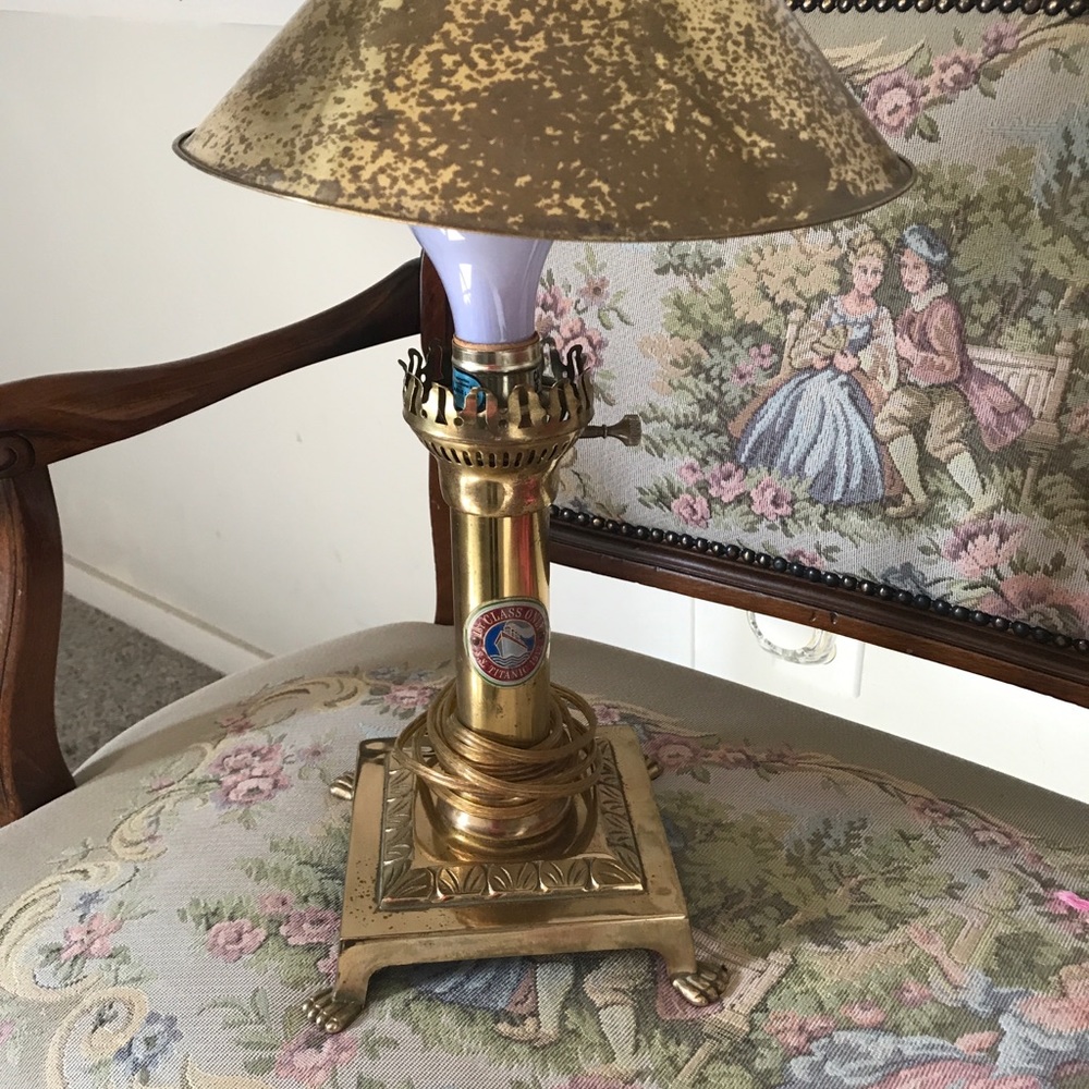 Attn: 1912 REPLICA TITANIC Desk Lamp🌿